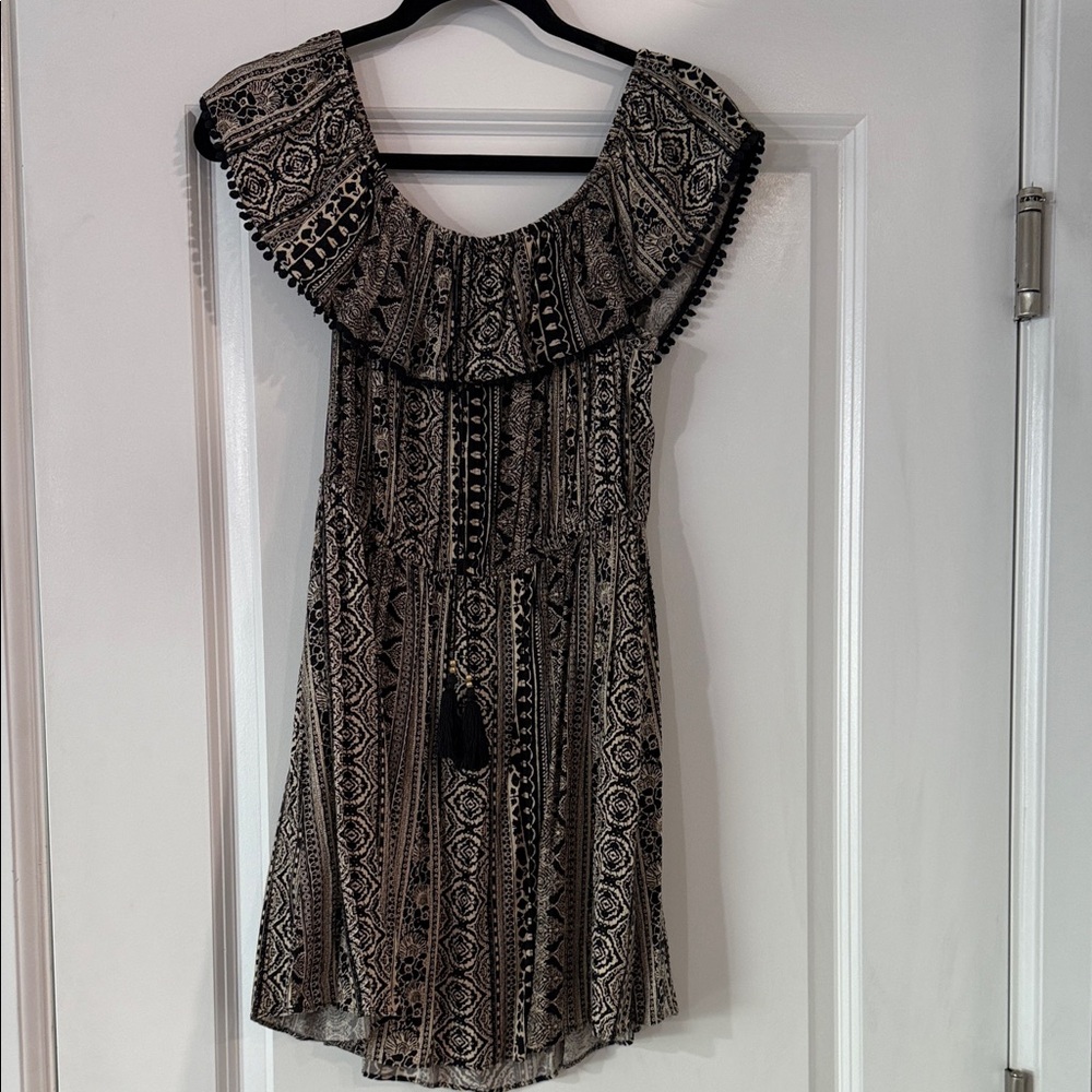 American Eagle Patterned Dress